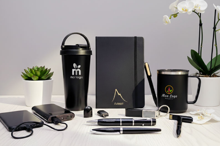 CADEAUX D&rsquo;ENTREPRISE : 3 IDEES D&rsquo;OBJETS PERSONNALISES QUI FONT VRAIMENT PLAISIR